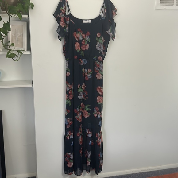 Navy Blue Floral Maxi Dress - Picture 3 of 5